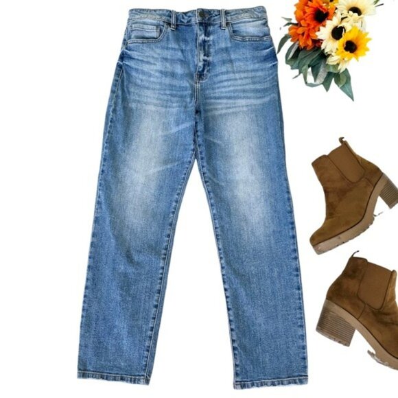 Eunina Women's Super High Rise Mom Jeans Size 15 Blue Denim Ankle Tyler Stretchy - Picture 1 of 14